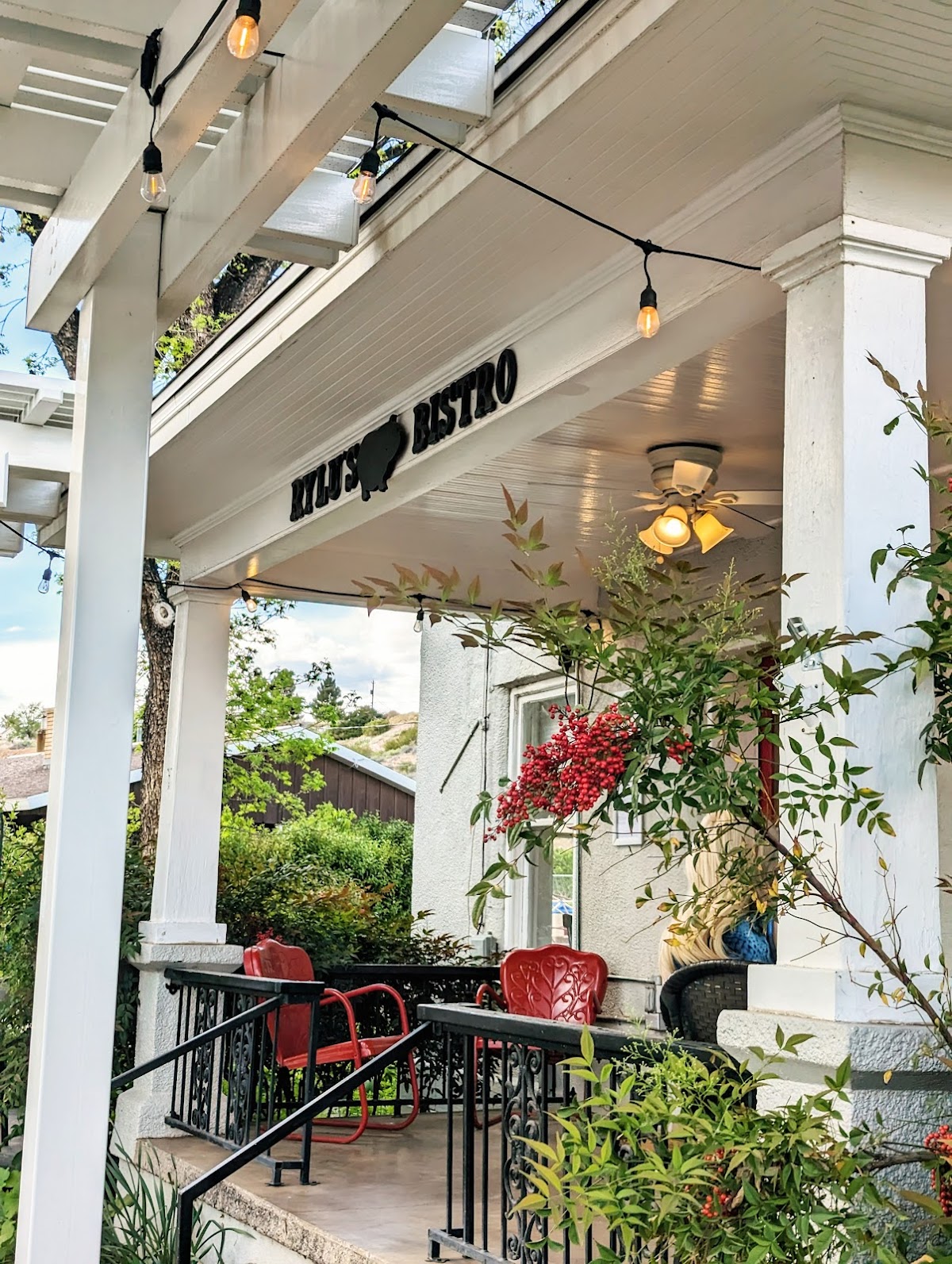 Rylu’s Bistro