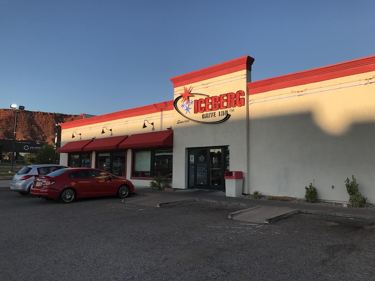 IceBerg Drive Inn