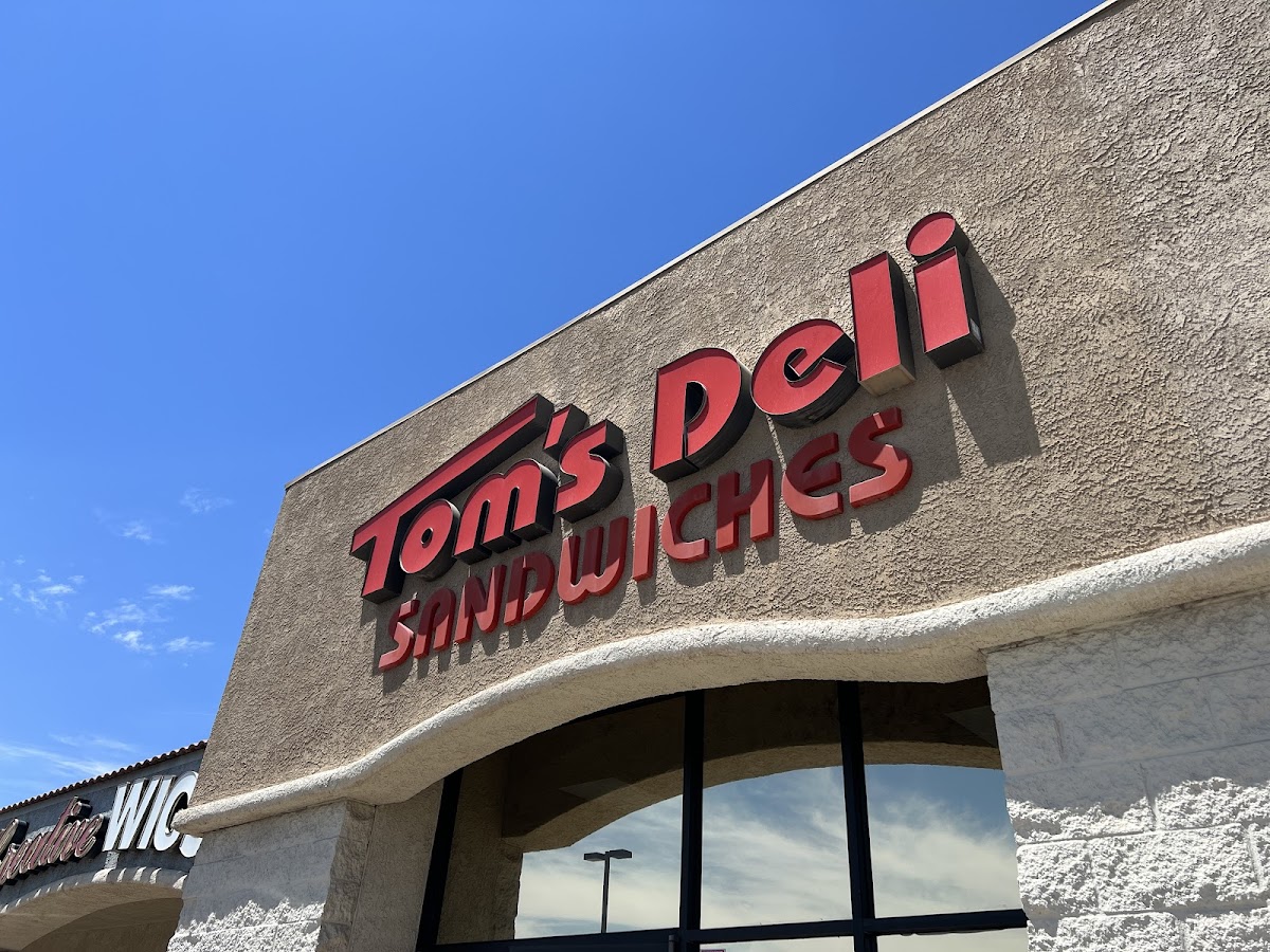 Tom’s Deli Sandwiches