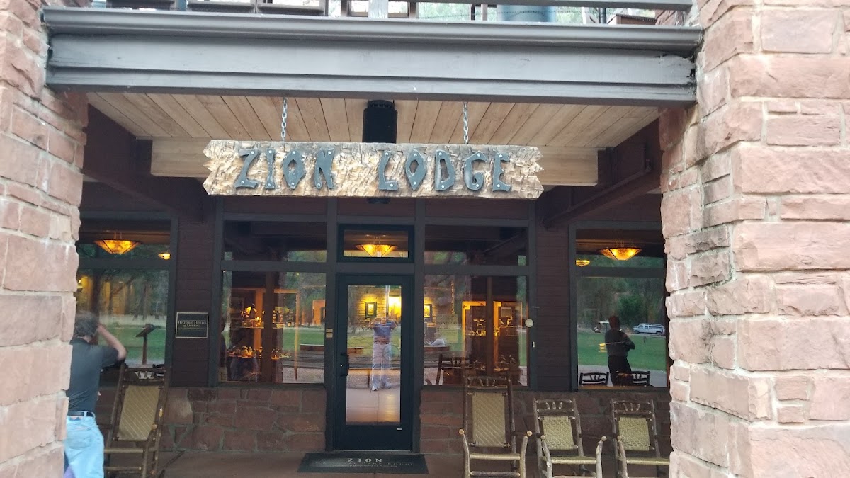 Red Rock Grill