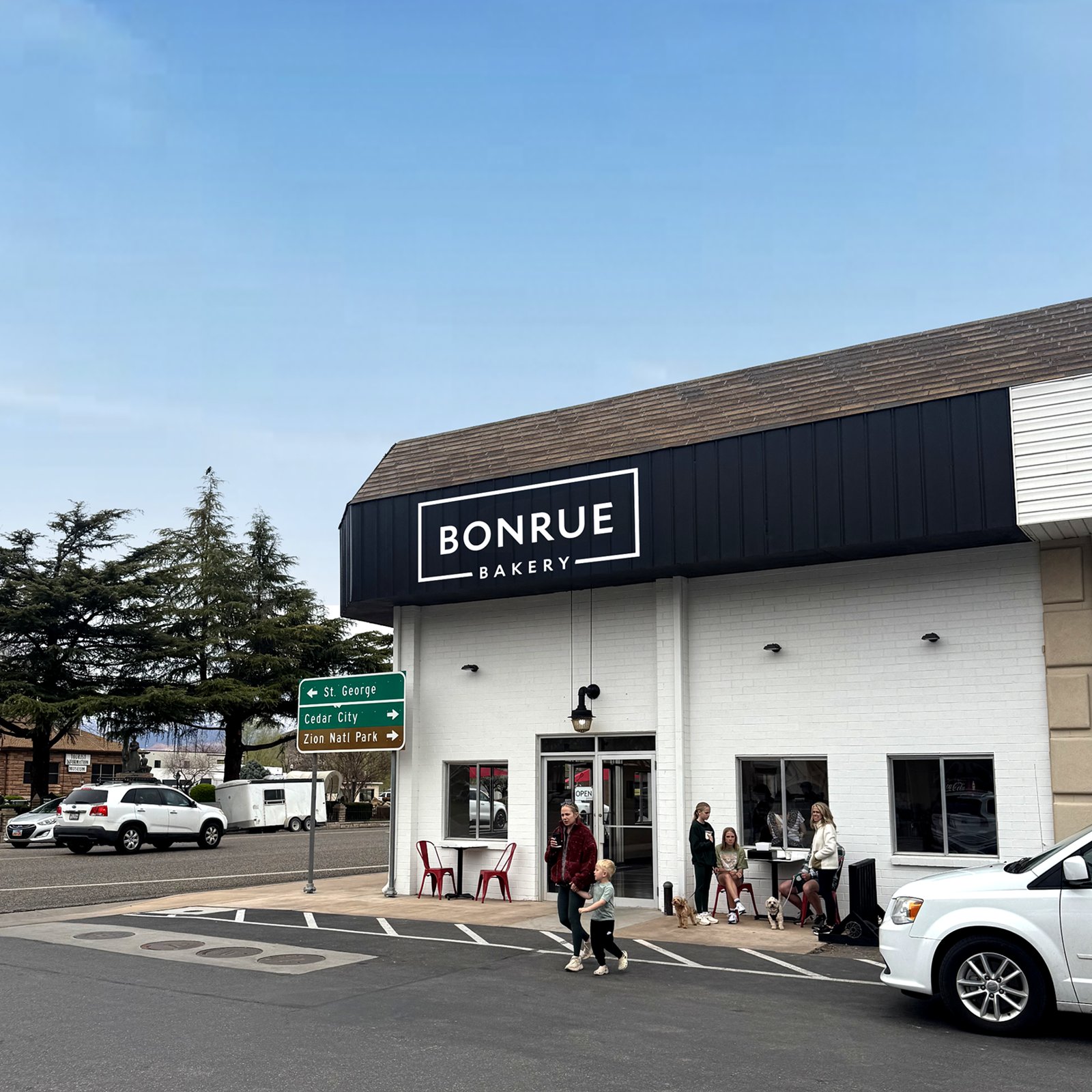 Bonrue Bakery – Hurricane